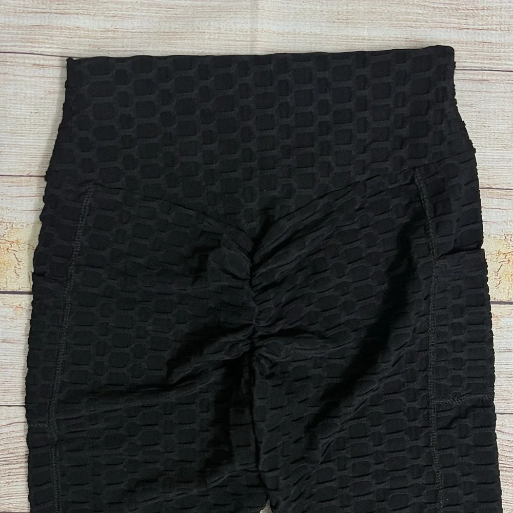 New With POCKETS Black‎ Honeycomb Scrunch Butt Leggings Size S/M Butt Lifting